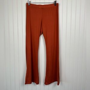 Style5 Burnt Orange Flare Bottom Pull On Leggings Women’s Size Large Made in USA